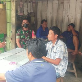 Babinsa  Koramil 05/Tanah Pinem Beri Himbauan Bagi Warga Binaan Melalui Komsos