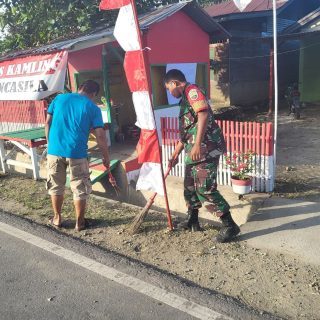 Babinsa Koramil 05 Tanah Pinem Gotong Royong Bersama Rakyat