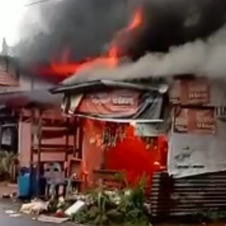 Dua Unit Rumah Terbakar Di Desa Palding Kecamatan Tigalingga