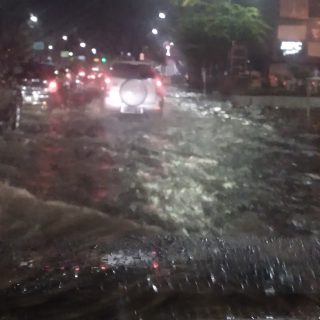 Hujan Deras Mengguyur Kota Medan,Ini  Beberapa Lokasi Yang Terdampak Banjir