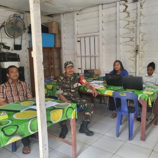 Jalin Silahturahmi Babinsa Koramil 05 Tanah Pinem Komsos Dengan Warga Binaannya