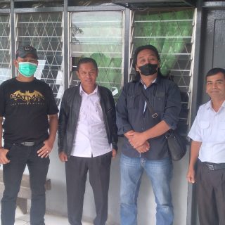Jalin Silaturahmi Akhir tahun,Sejumlah Wartawan Sambangi SMA N 1 Sumbul