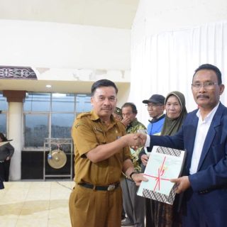 Dirjen Pertanahan Puji Komitmen Pemkab Dairi Konsolidasi Tanah Desa Sitinjo, Sebanyak 304 Sertipikat Tanah Diterbitkan