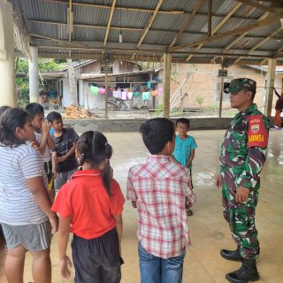 Tanamkan Nilai Nilai Pancasila Babinsa Koramil 05 Tanah Pinem Berikan Materi Wasbang  Di Luar Jam Sekolah