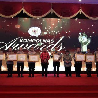 Kapolres Dairi dan Kapolsek Sidikalang Kota Raih Piagam Penghargaan Kompolnas Awards Tahun 2022