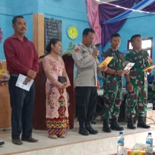 Mewakili Danramil,Anggota Babinsa Koramil 06 Kerajaan Hadiri Perayaan Natal