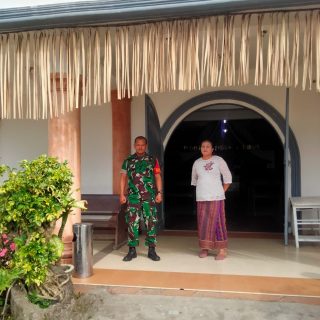 Berikan Rasa Aman Beribadah, Babinsa Koramil 01 Sumbul Laksanakan PAM Gereja