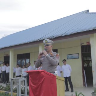 Kasat Lantas Polres Dairi Laksanakan Goes To School Berikan Himbauan Dan Dikmas Tentang Kamseltibcar Lantas