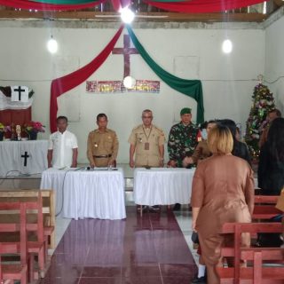 Mewakili Danramil,Babinsa Koramil 01 Sumbul Hadiri Pelantikan Aparatur Desa