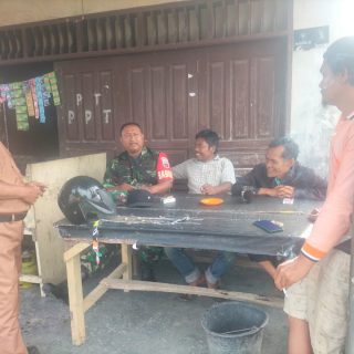 Guna Memperlancar Program Kerja,Babinsa Koramil 05 Tanah Pinem Komsos Bersama Warga Binaan.