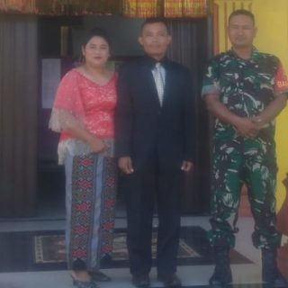 Berikan Kenyamanan Kepada jemaat Saat Beribadah,Babinsa Koramil 01 Sumbul Laksanakan Pengamanan Gereja&nbsp;