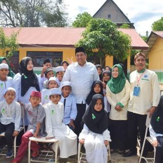 Bupati Dairi Dr Eddy Keleng Ate Berutu,Buka MTQ Di Desa Silumboyah  Kecamatan Siempat Nempu Hulu