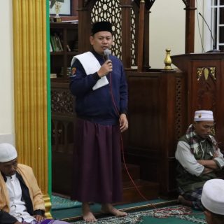 Kapolres Dairi Sampaikan Pesan Kamtibmas Kepada Jemaah Mesjid Jami’ Bintang Mersada Sidikalang