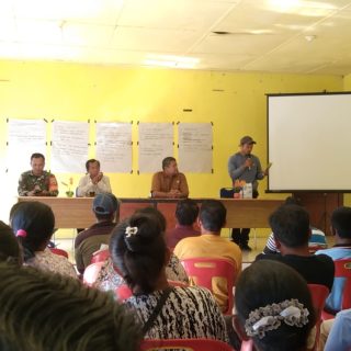 Babinsa Hadiri Rapat Penyuluhan Bidang Pertanian Dan Ketahanan Pangan Di Desa Binaan