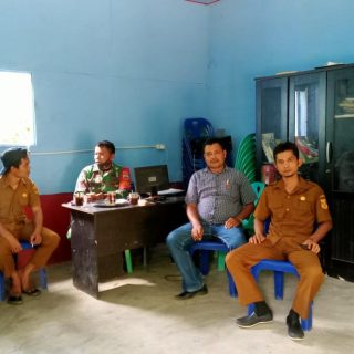 Personil Koramil 05 Tanah Pinem Laksanakan Puldatater Diwilayah Desa Binaan