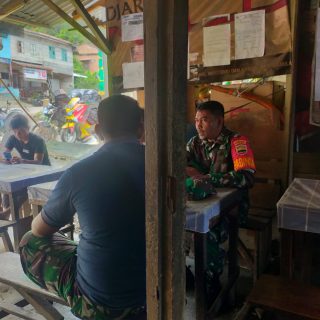 Babinsa Koramil 05 Tanah Pinem Komsos Dengan Warga Binaan