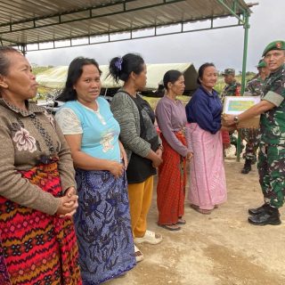 Kodim 0206 Dairi Salurkan Bantuan Sembako,Dalam Rangka Hut Kodam I/BB Ke-73
