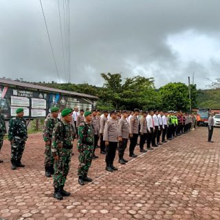 Personil Kodim 0206/Dairi Hadiri Apel Gelar Pasukan Ops Patuh Toba Polres Pakpak Bharat