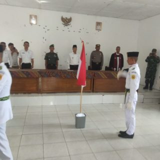 Danramil 05 Tanah Pinem Hadiri Pengukuhan Paskibra Kecamatan