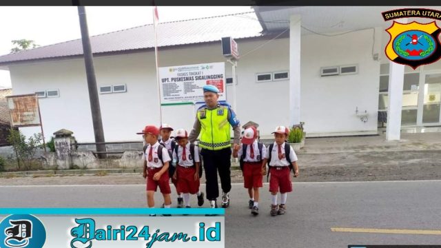 Personil Polsek Parbuluan Laksanakan Giat Pos Padat Pagi