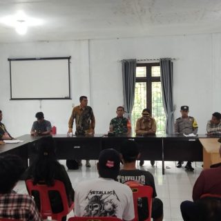 Babinsa Hadiri Rapat Musyawaeah APBDes Perubahan TA 2023
