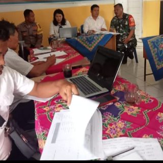 Babinsa Hadiri Rapat  Dalam Rangka Perubahan APBDes