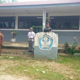 Ini Pesan Danramil 05 ,Saat Menjadi Irup Pada Upacara Bendera di SMA Negeri 1 Tanah Pinem.