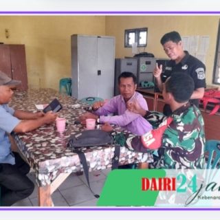 Babinsa Koramil 06/ Kerajaan Giat  Komsos Dengan Warga Desa Binaan
