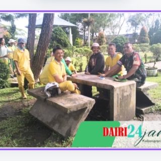 Jalin Silaturahmi, Babinsa Komsos Dengan Warga di Wilayah Binaan