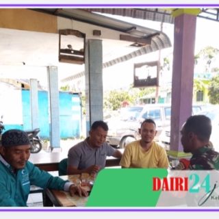 Eratkan Silaturahmi..!!! Babinsa Komsos Dengan Warga di Wilayah Binaan