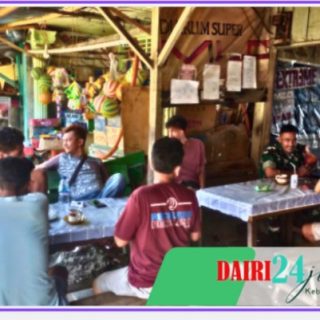 Babinsa Koramil 05/ TP Komsos Dengan Warga Desa Suka Dame