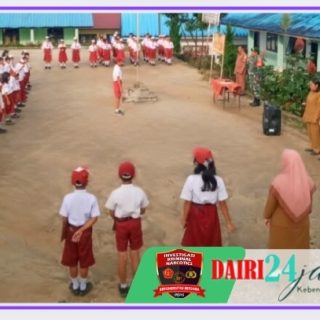 Menjadi Inspektur Upacara di Sekolah, Babinsa Berikan Arahan dan Pembinaan Kepada Siswa Siswi SDN 035944 Prongil