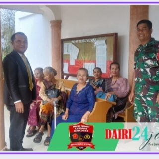 Babinsa Koramil 01/ Sumbul Monitoring Sekaligus Laksanakan Pengamanan di Gereja