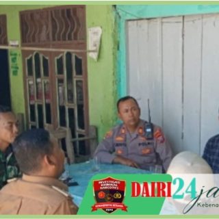 Wujud Kedekatan TNI – Polri, Kapolsek Sukaramai Bersama Babinsa Komsos Bersama Dengan Warga Desa Binaan