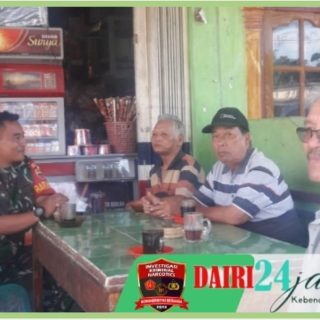 Demi Jalin Hubungan Baik, Babinsa Komsos Dengan Warga Onan Lama