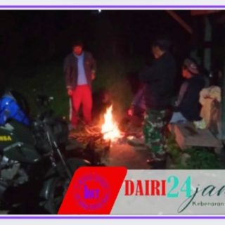 Sambangi Pos Kamling, Babinsa Ajak Warga Aktif Jaga Kamtibmas