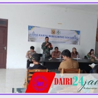 Dalam Rangka Mewujudkan Upaya Kesehatan Mandiri, Babinsa 01/Sumbul Hadiri Lokakarya Mini Lintas Sektoral