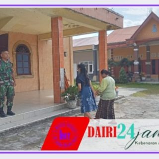 Babinsa Koramil 01 Sumbul Laksanakan Pengamanan Gereja 
