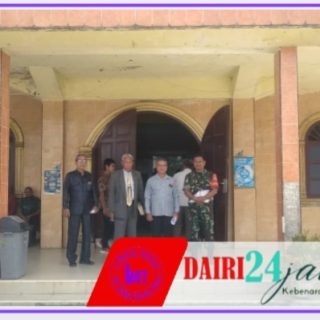 Ciptakan Rasa Nyaman Saat Beribadah, Babinsa Koramil 01/Sumbul Hadir Dalam Ibadah Minggu