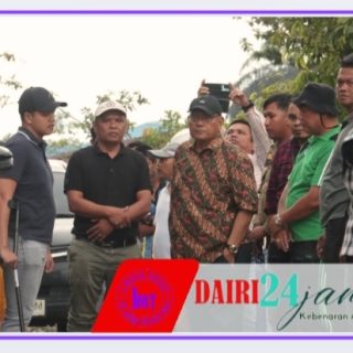 Atasi Keterbatasan Anggaran, Bupati Dairi Ajak Warga gotong-royong Perbaiki Jalan Bersama
