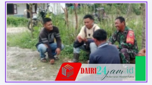Jalin Keakraban, Babinsa Sertu Karnadi Gelar Komsos Bersama Warga Desa Kuta Babo