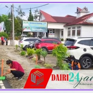 Ciptakan Suasana Bersih dan Asri, Jajaran Dukcapil Dairi Kompak Gelar Aksi “Jumat Bersih”