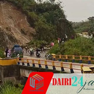 Jalinsum Sidikalang–Dolok Sanggul Putus Total Akibat Longsor di Parbuluan V