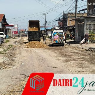 Jalan Pakpak Sidikalang Diperbaiki Sementara, Kadis PUTR: Anggaran Permanen Sudah Siap