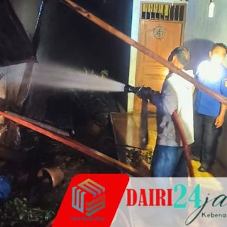 GERAK CEPAT, Petugas Damkar Dairi Berhasil Jinakkan Si Jago Merah yang Melalap Rumah Warga di Lae Sering