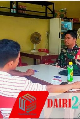 Babinsa Koramil 05/TP Komsos Bersama Warga Desa Balan Dua
