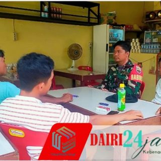 Babinsa Koramil 05/TP Komsos Bersama Warga Desa Balan Dua