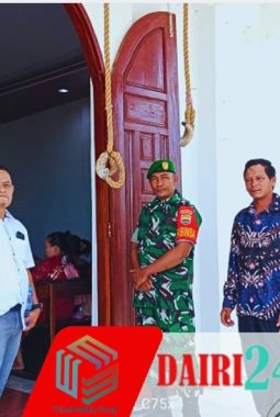 Babinsa Koramil 05/TP Kawal Ibadah Minggu, Wujudkan Rasa Aman bagi Jemaat HKBP Kutabuluh