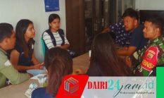 Babinsa Koramil 01/Sumbul Melaksanakan Komsos di Kantor Desa