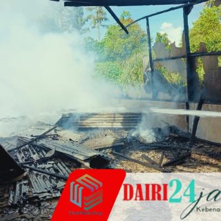 Kebakaran di Desa Perjuangan, Rumah Dapot Situmorang Hangus Terbakar